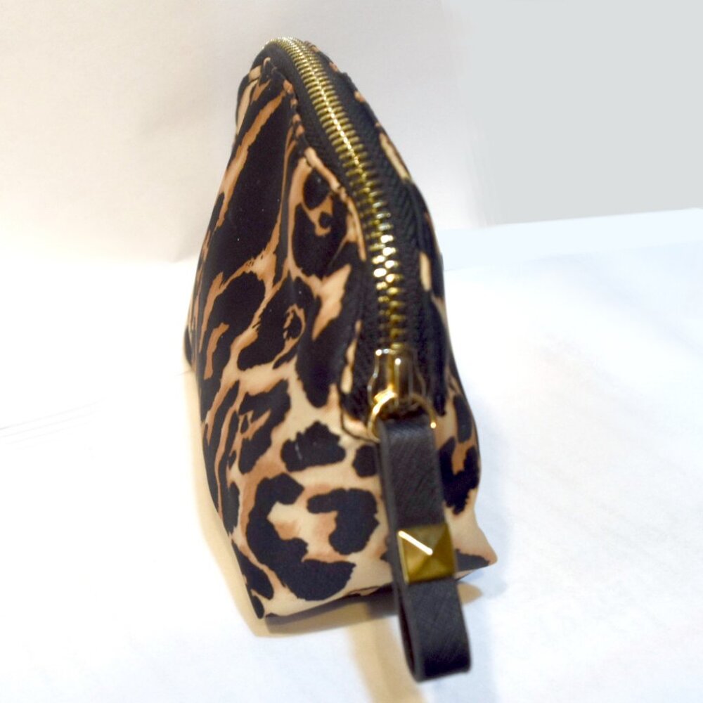 Makeup-Filled Victoria’s Secret Animal Print Cosmetic Case NWOT 💋 - Picture 3 of 8